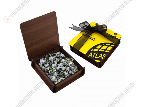 Mini Ahşap Kutuda Logolu Şeker  Mini Ahşap Kutuda Logolu Şeker